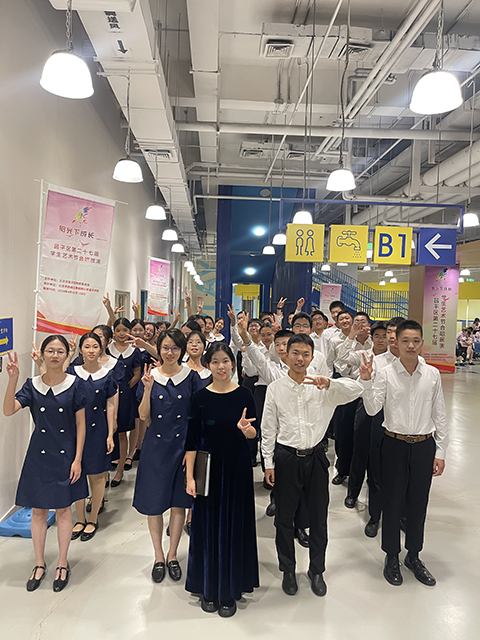 这位学姐的音乐才华很City!_4.png