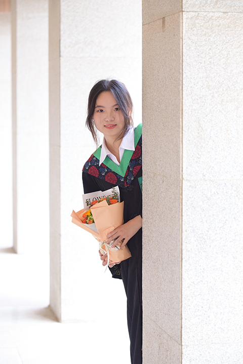 李紫欣1.png