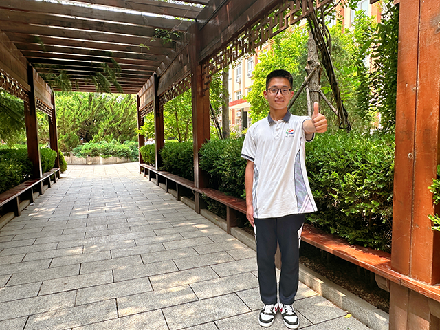 初二7班-苏乙恒.png