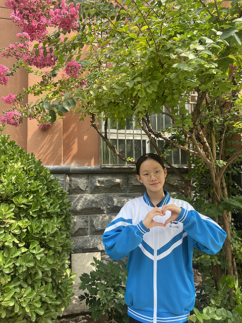 初一11班炫彩少年—— 郭禹彤.png