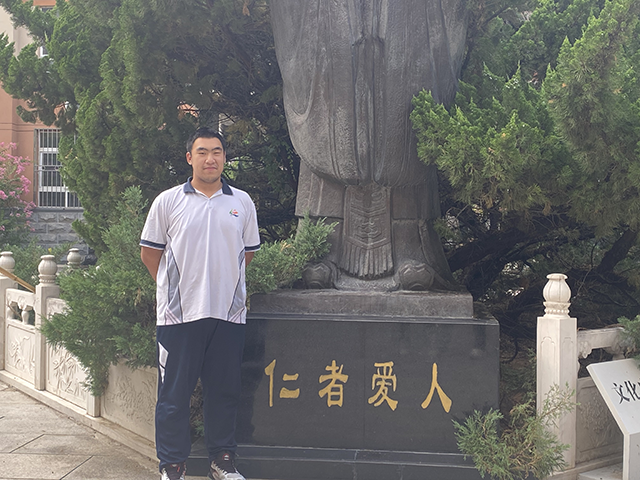 初二4班-周子豪.png