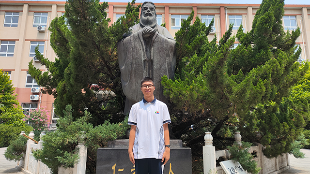 初二1班-李少博.png