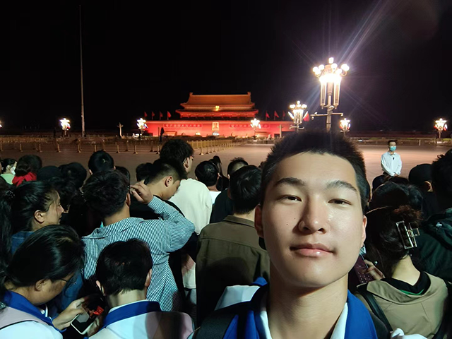 高二8班-马海智敏.png
