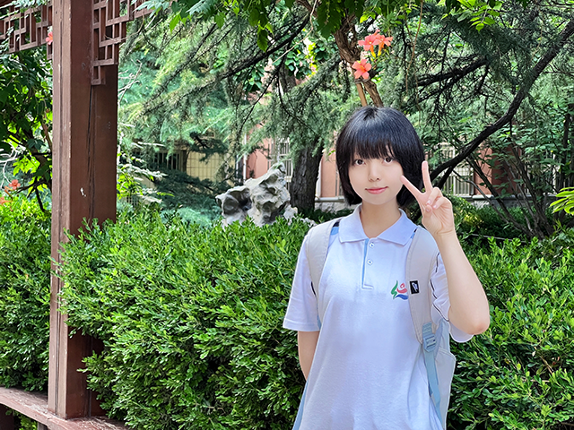 高二5班吴思宇.png