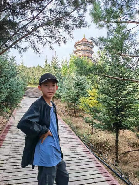 初二12班好少年_初二12班奋进少年-邢栋.png