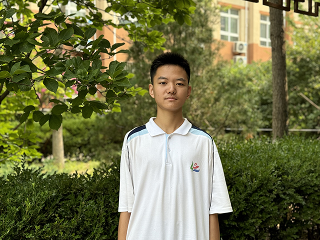 高二3班--奋进少年-张朝益.png