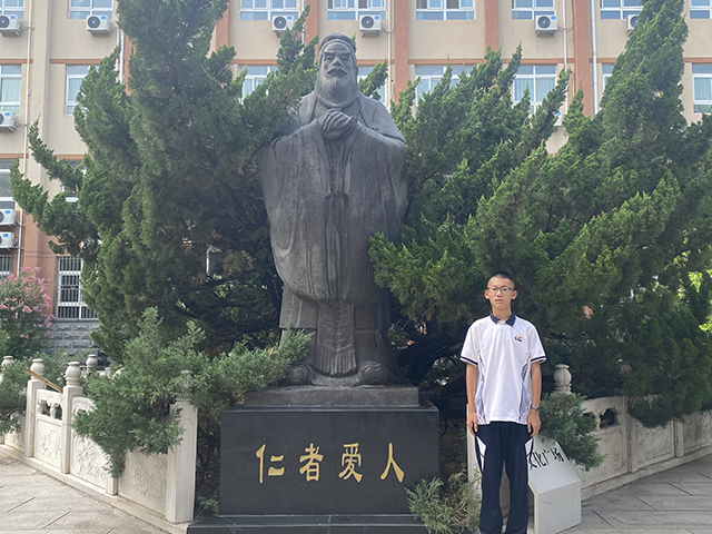 初二4班-刘恩奇.png