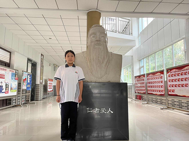 初一19班严千惠.png