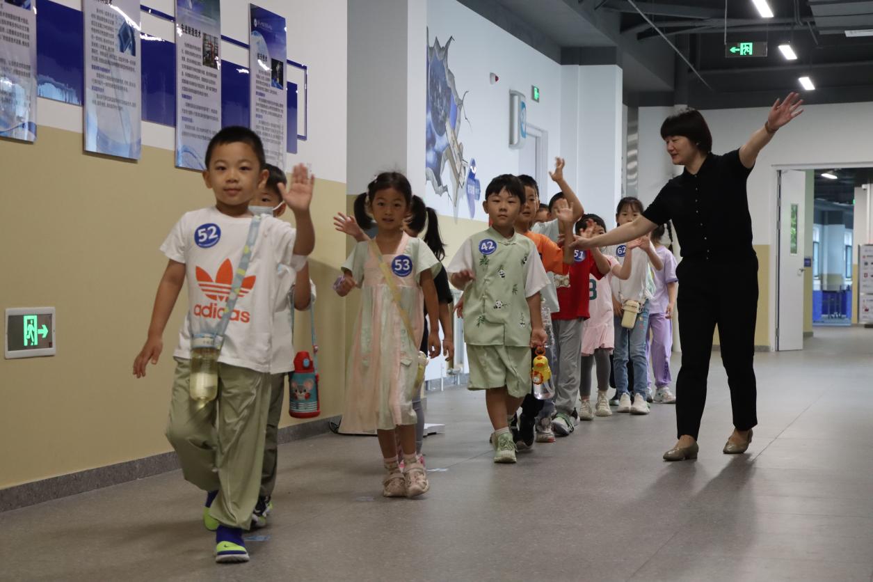 学生5