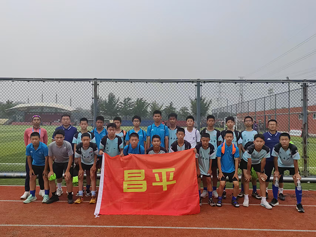 足球队参加暑期训练_图5.png