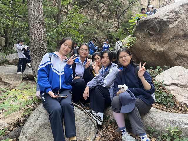 高三水泉沟徒步_38.png