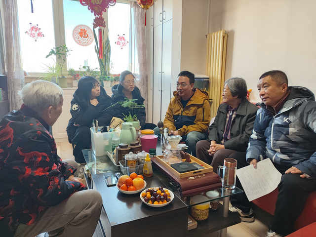 慰问照片_25.png