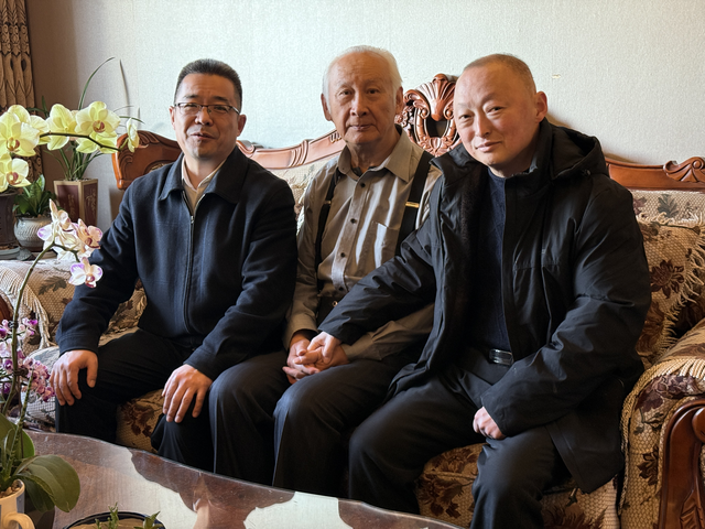 慰问照片_7.png