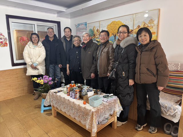慰问照片_1.png
