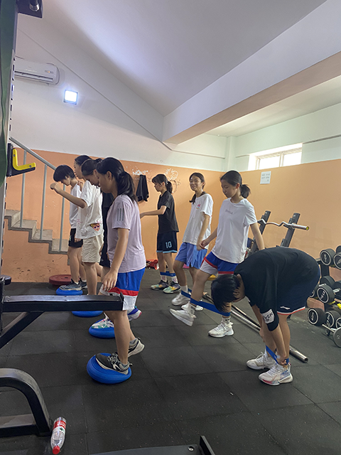 回龙观校区女篮_图4.png
