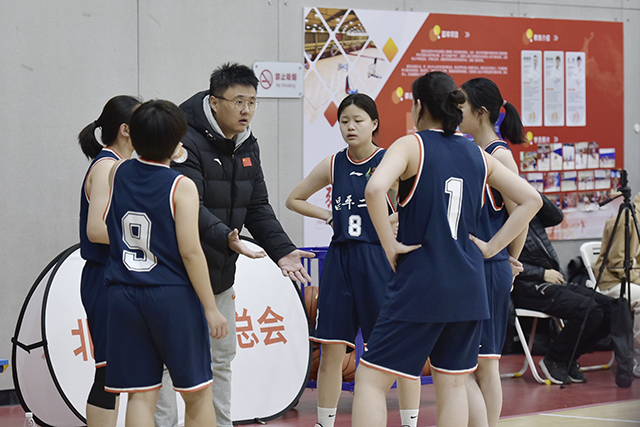 回龙观校区女篮_图3.png