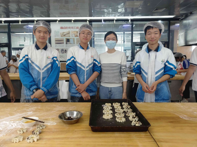 中式面点师-1 (4).png