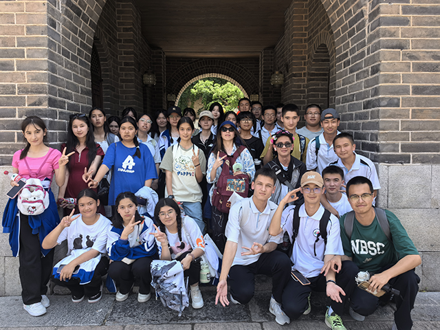 【高考倒计时Day4】这一站，也是一绽——请查收这一份来自高三班主任的专属祝福_6班_4.png