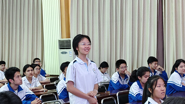 探秘深空 筑梦未来——昌平二中“书香燕京·阅见未来”讲座活动_11.png