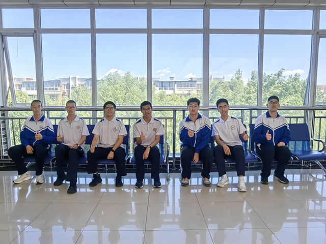 2025数学奥赛公众号_照片5.png