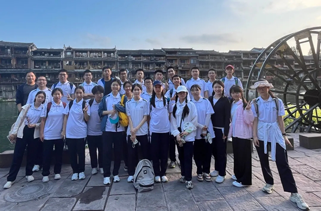 2025年高二研学_20250608_230553_034.png