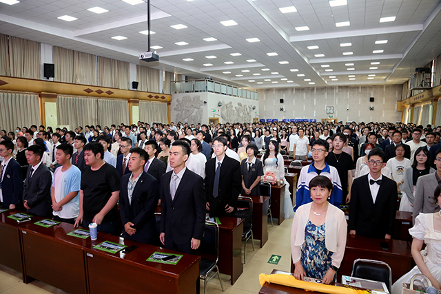 毕业典礼照片_17.png