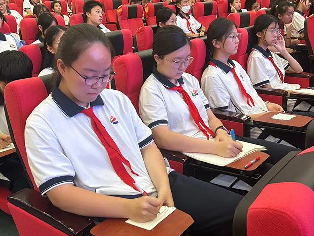 科学家进校园_20250706_140700_003.png