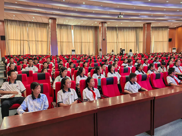 科学家进校园_20250706_140700_002.png