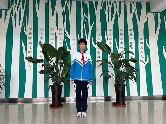 2025初中炫彩少年_20250716_192004_046.png