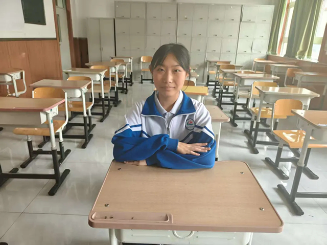 2025高中炫彩少年_20250716_184918_000.png