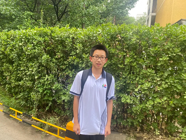 2025初中炫彩少年_20250716_192004_070.png