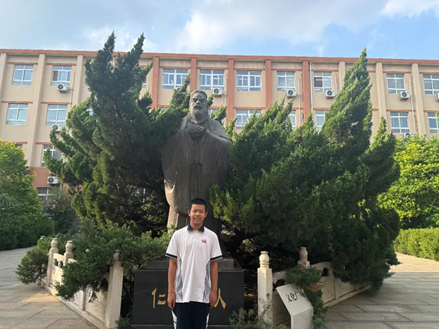 2025初中奋进少年_20250716_202829_157.png