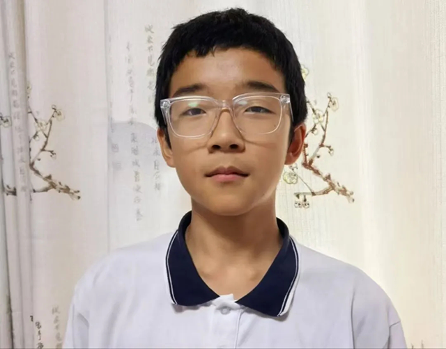 2025初中沐光少年_20250717_195931_075.png