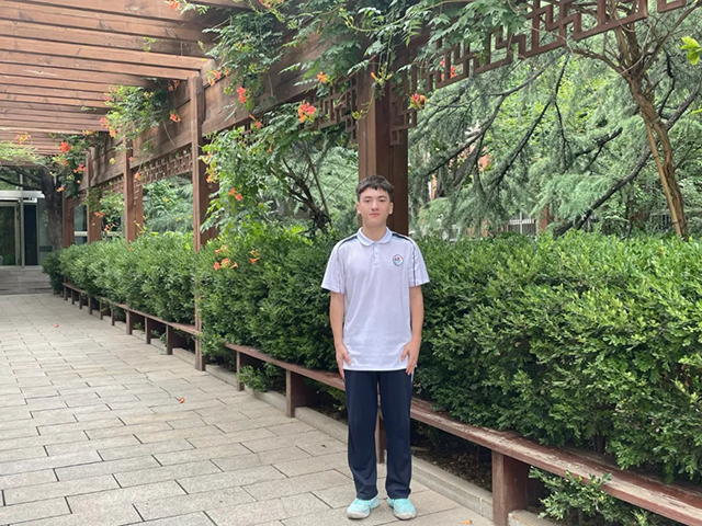 2025高中沐光少年_20250717_192954_003.png
