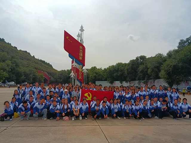 同心迎双节_20251009_083933_031.png