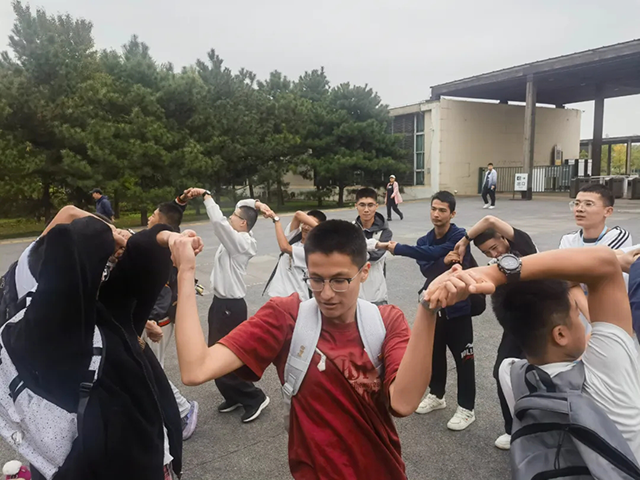 同心迎双节_20251009_083933_013.png