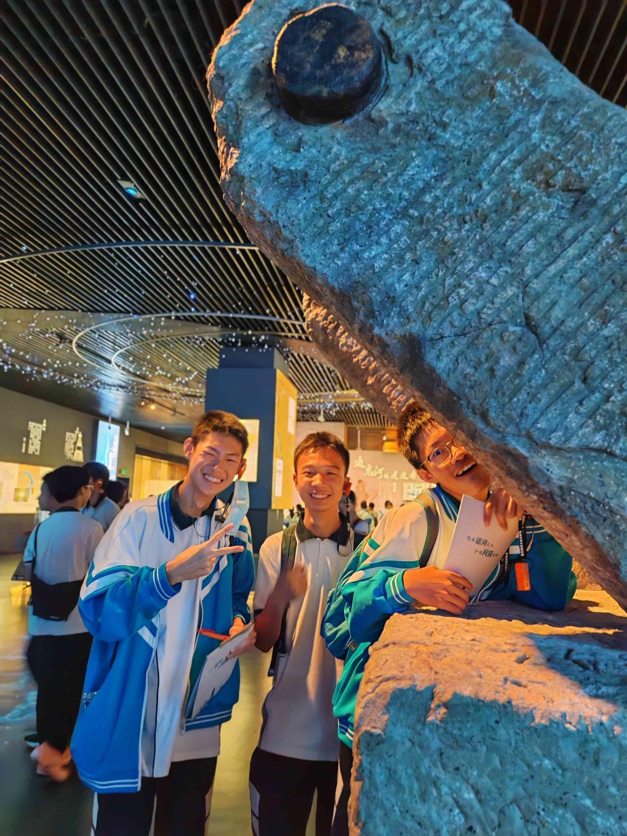博物馆图片两张-23