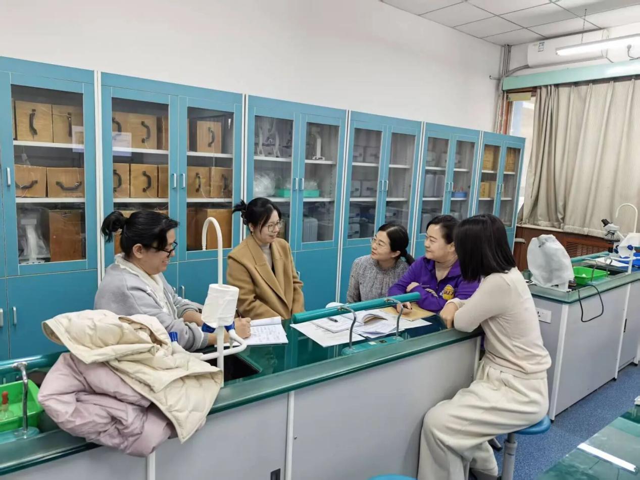 88308347e0f9ab28e38c6ba0ef44ff91