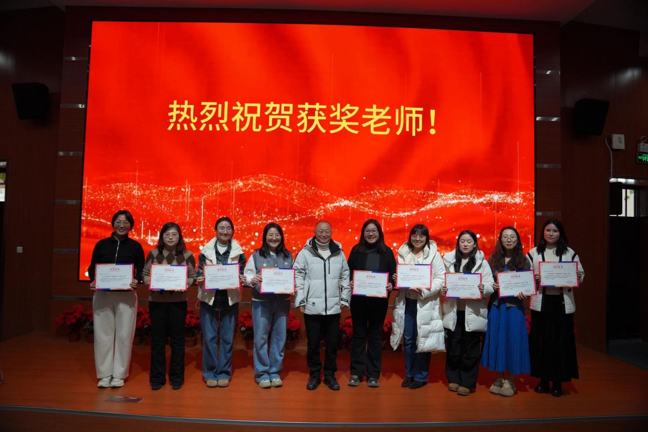 22d1484cc46174dba380f55d35bb24ed