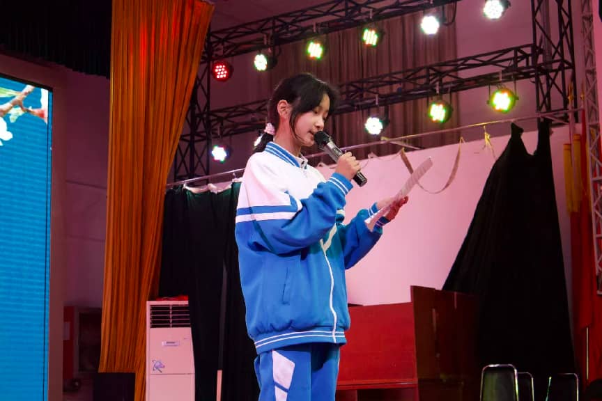 7c475ea2fa27d4fa3ccbf3d827e8211b