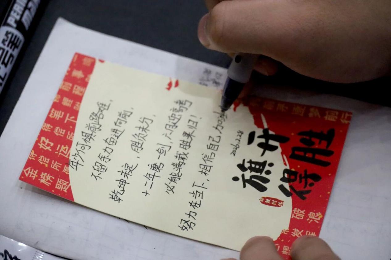 d5ce6fbe75541c0731a1d0e68e8725a5