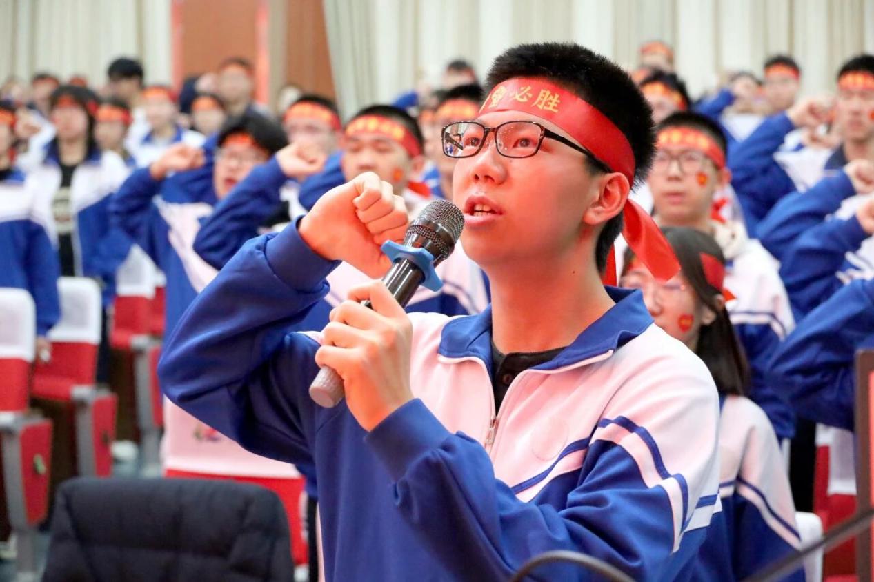 8a31f0bdc767235414d1dbc85235e2dc