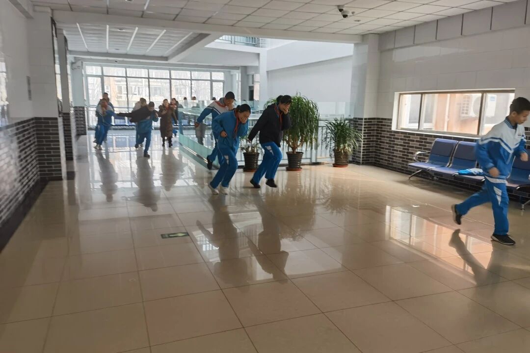 f6964c9fed42287152f5d28b47c090a7