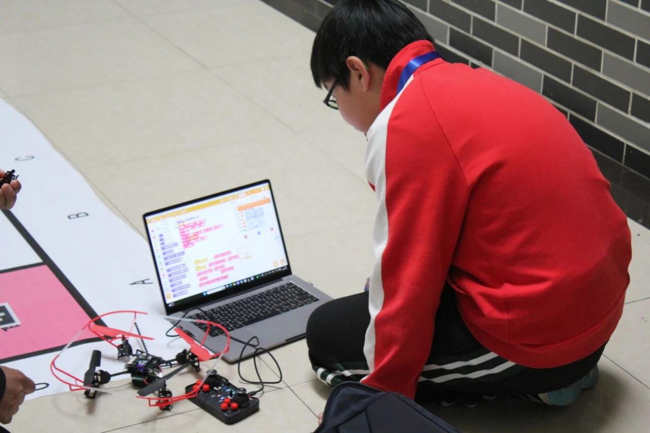 bbbf882ae4b6fe33a3b8017fc81cb5eb